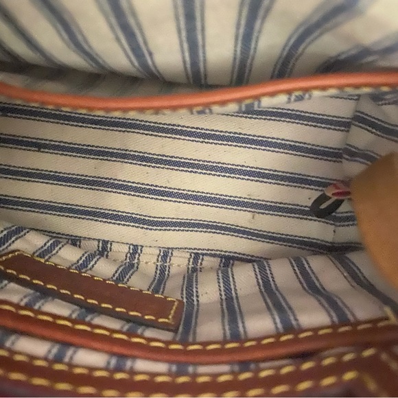 Dooney & Bourke Crossbody - Picture 6 of 9